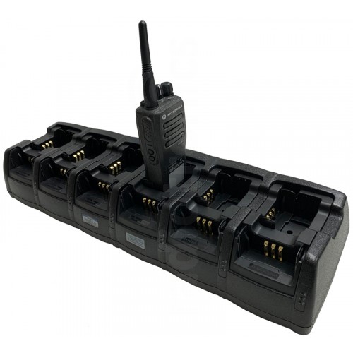 Endura 12-Way Charger for Motorola CP200 & CP200d With US Power Cord